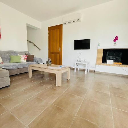 Aricobe Vila Epidaurus Exterior foto